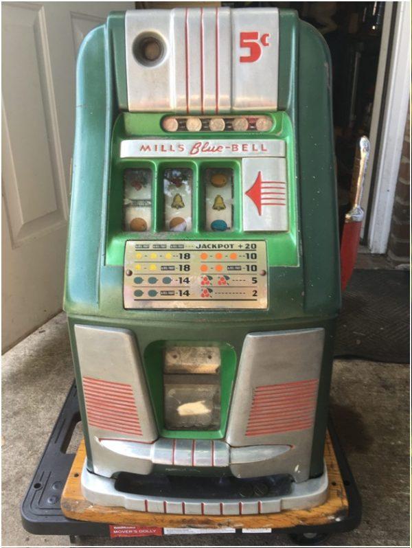 Important Things To Look For When Buying An Antique Slot Machine Real