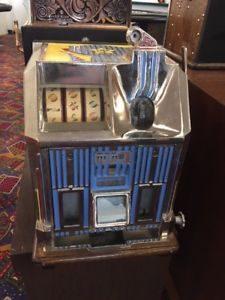 Antique Slot Machine...Dutc<wbr />hess...5 cent...