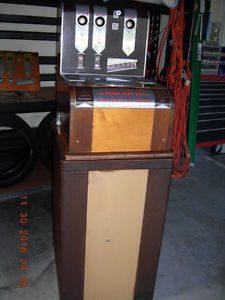Antique Collectible Mills Dice Slot Machine