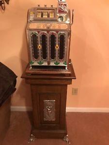 vintage mills slot machine with Base