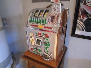 Vintage 1930s Fully Restored Mills Poinsettia Nickel Slot Machine Mint Condition
