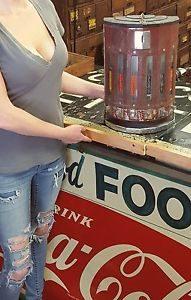 Antique Ball Gum 1 Cent Cigarette Candy~ Country Store Stimulator Slot Machine